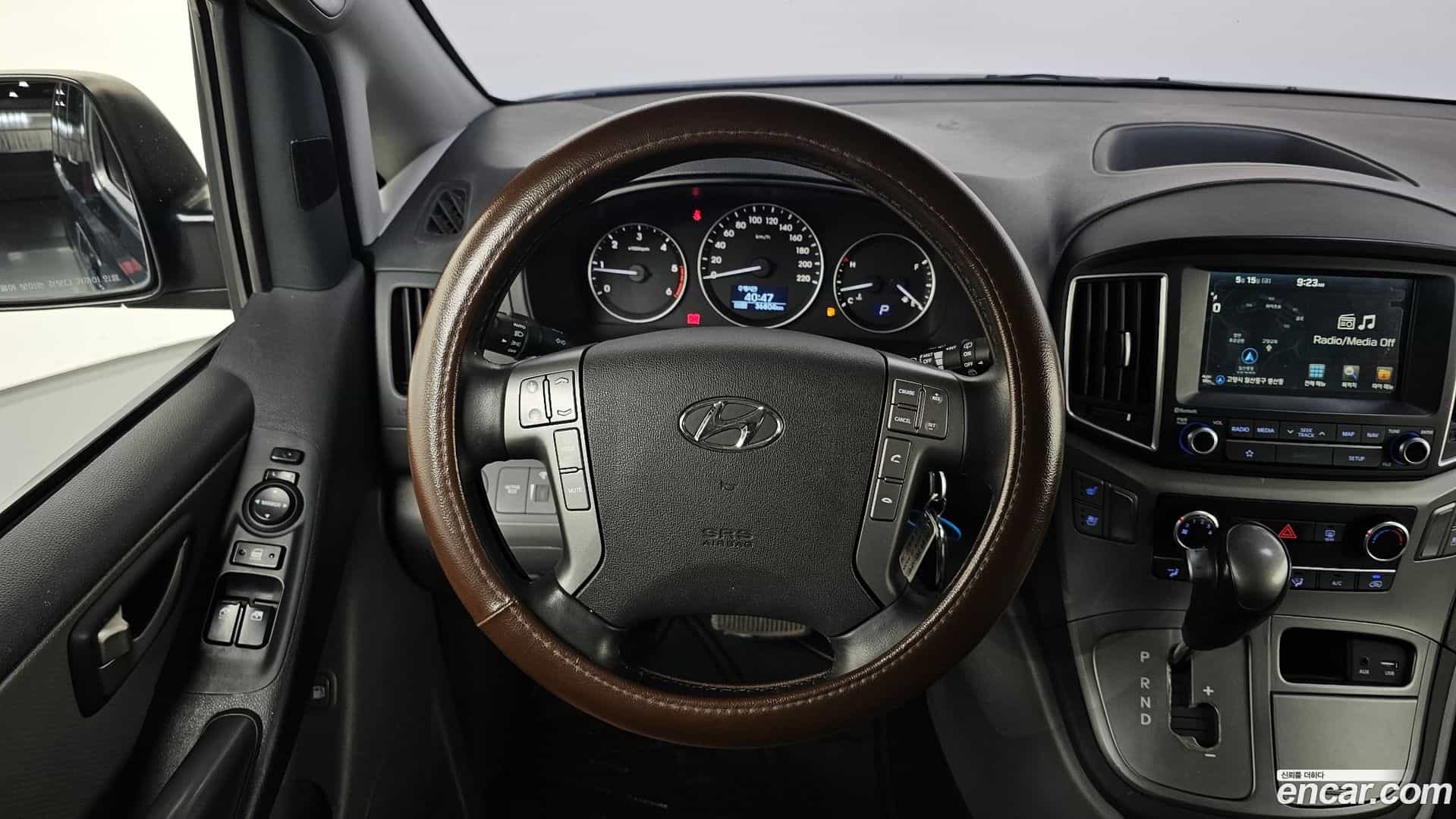 Starex Hyundai 2018.5-OPTION-017