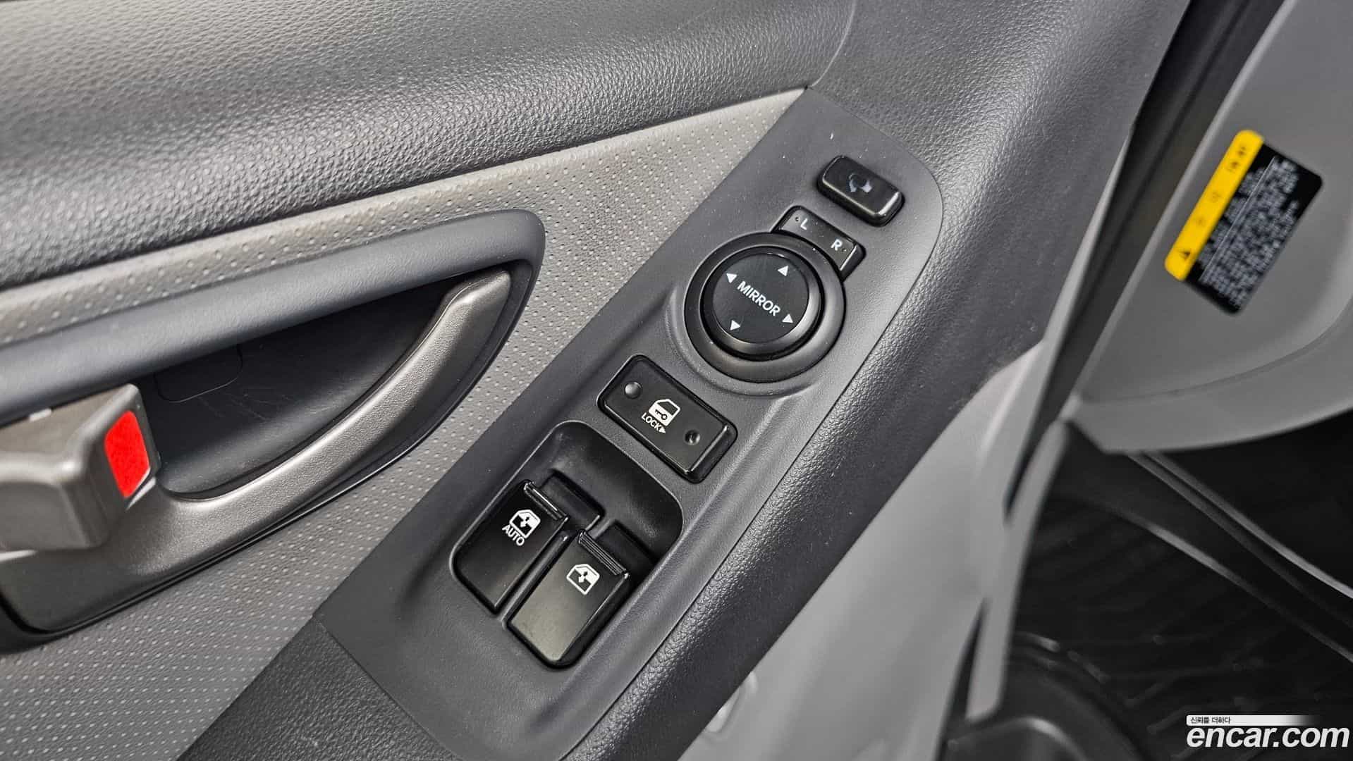 Starex Hyundai 2018.5-OPTION-021