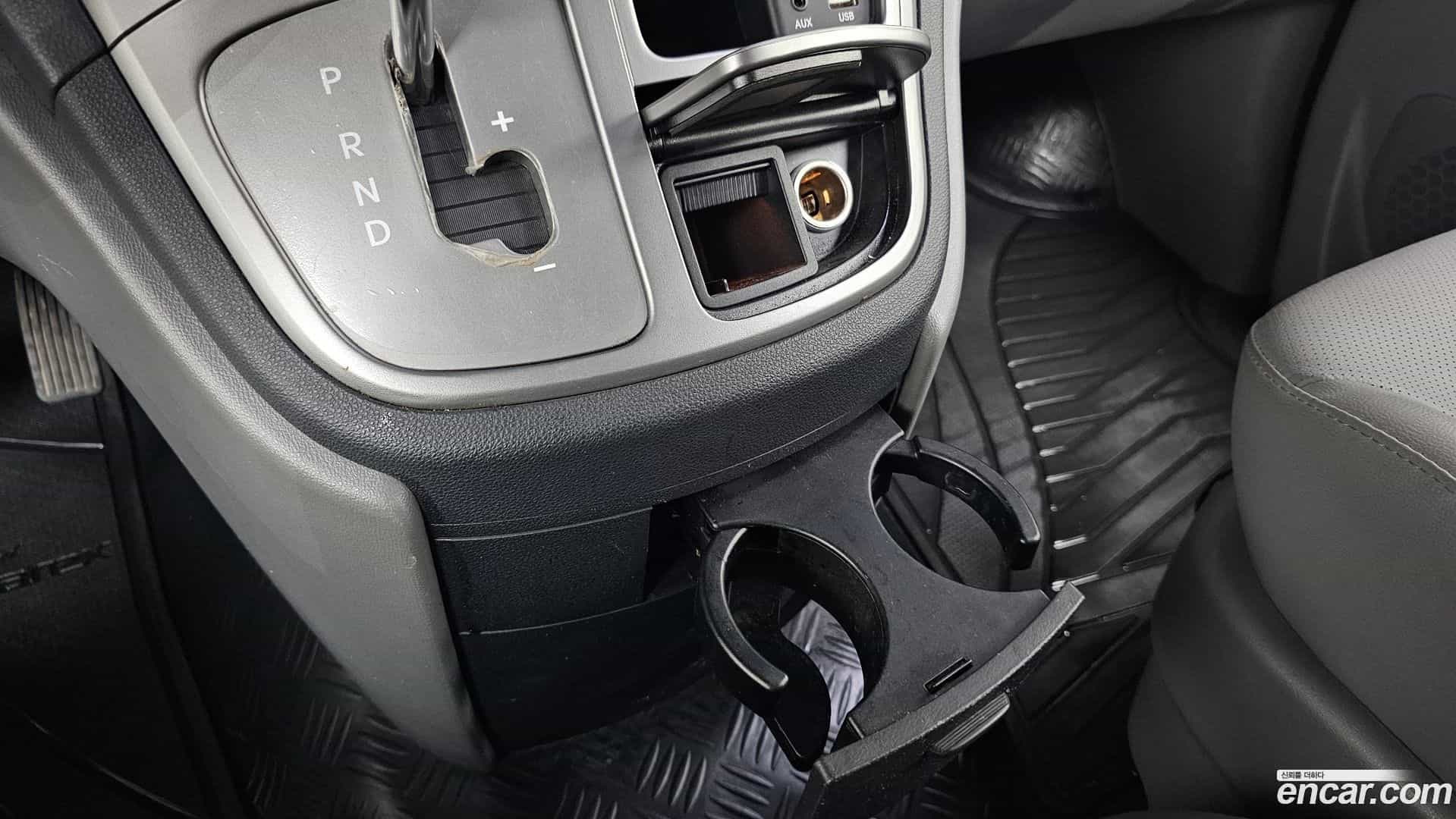 Starex Hyundai 2018.5-OPTION-024