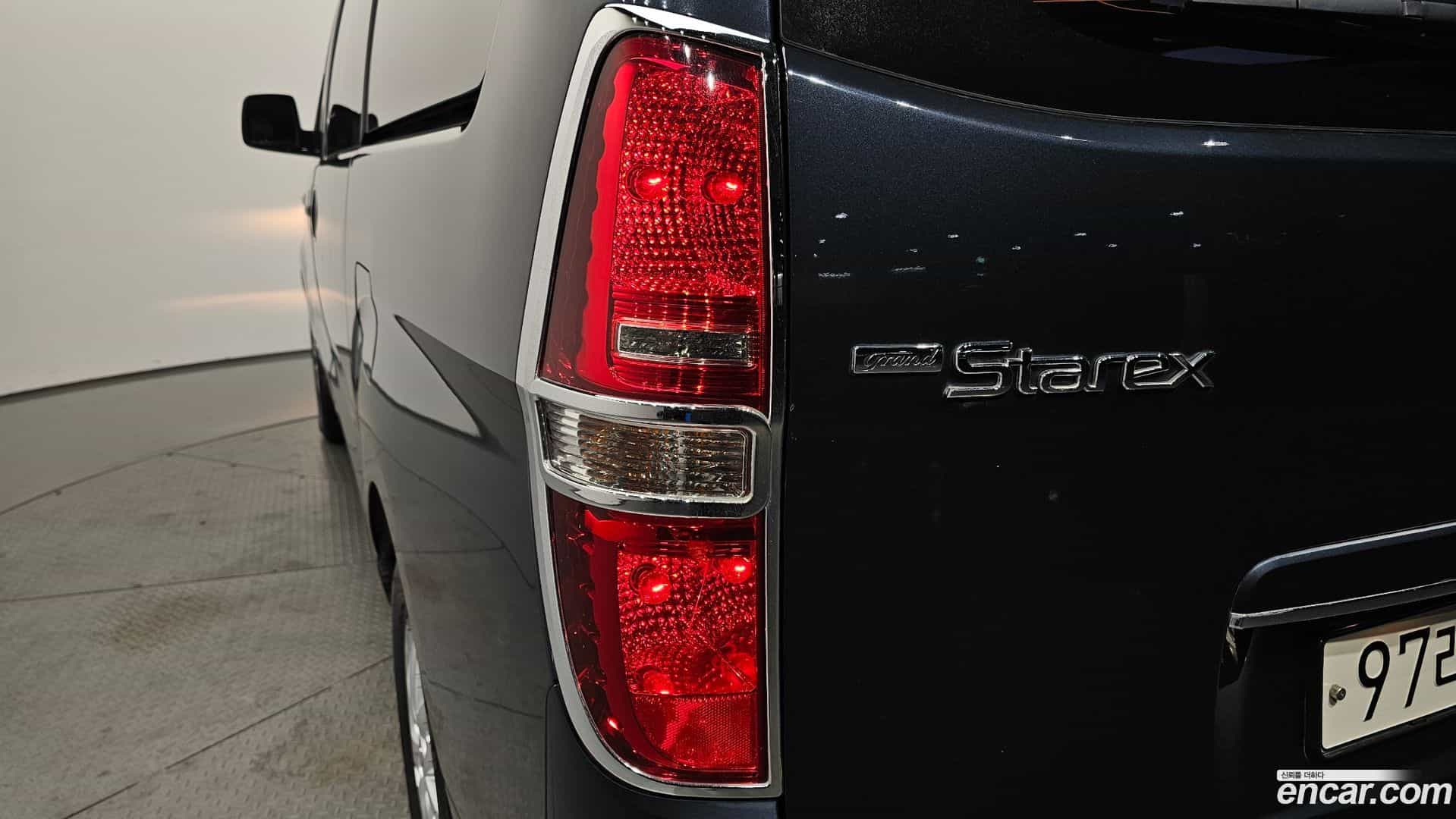 Starex Hyundai 2018.5-OUTER-033