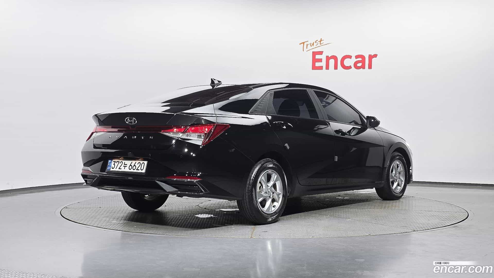 AVANTE Hyundai 2022.1-OUTER-002