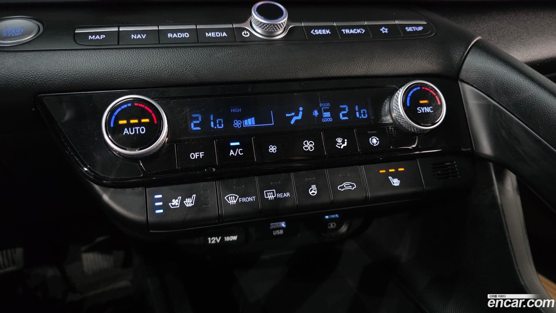 Main__Slider__Photo:AVANTE Hyundai 2022.1-27