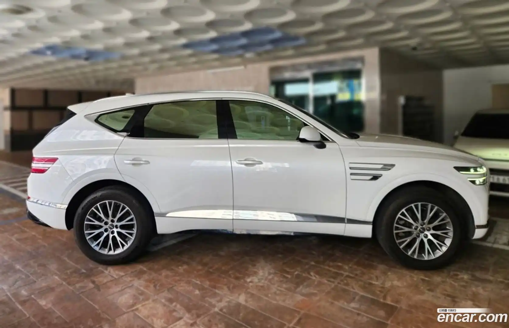 GV80 Genesis 2020.6-OUTER-005