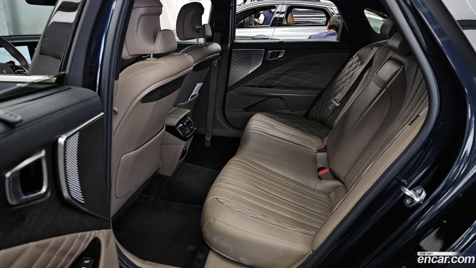 K8 Kia 2021.4-INNER-036