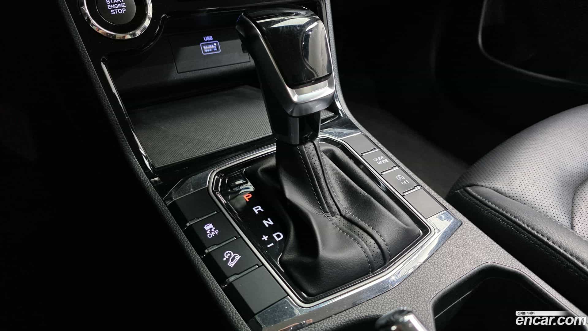 KORANDO KG Mobility 2021.6-INNER-009