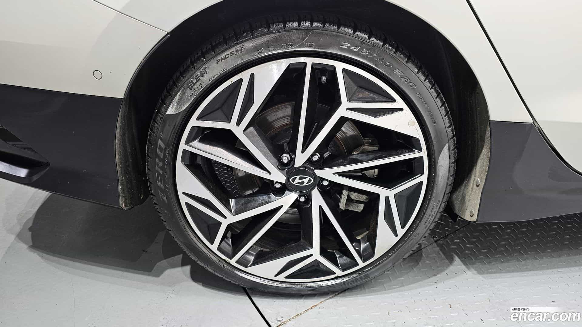 Ioniq6 Hyundai 2023.11-OUTER-005