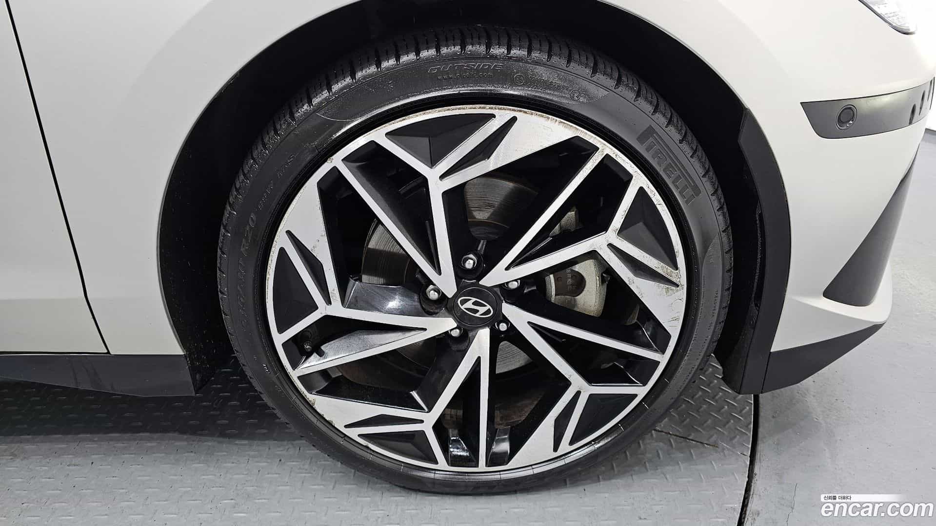 Ioniq6 Hyundai 2023.11-OUTER-031