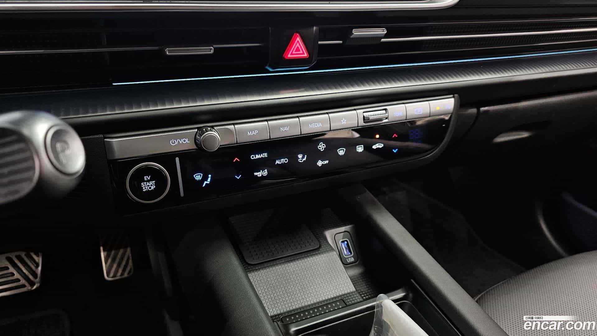 Ioniq6 Hyundai 2023.11-OPTION-045