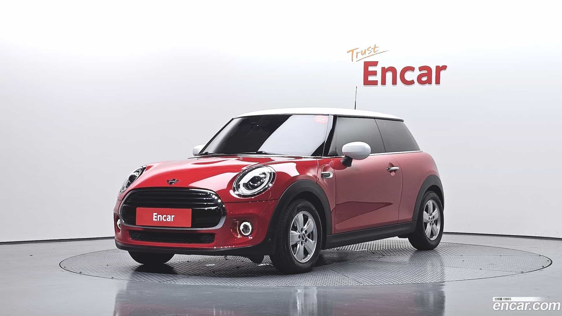 Cooper Mini 2020.5-OUTER-001