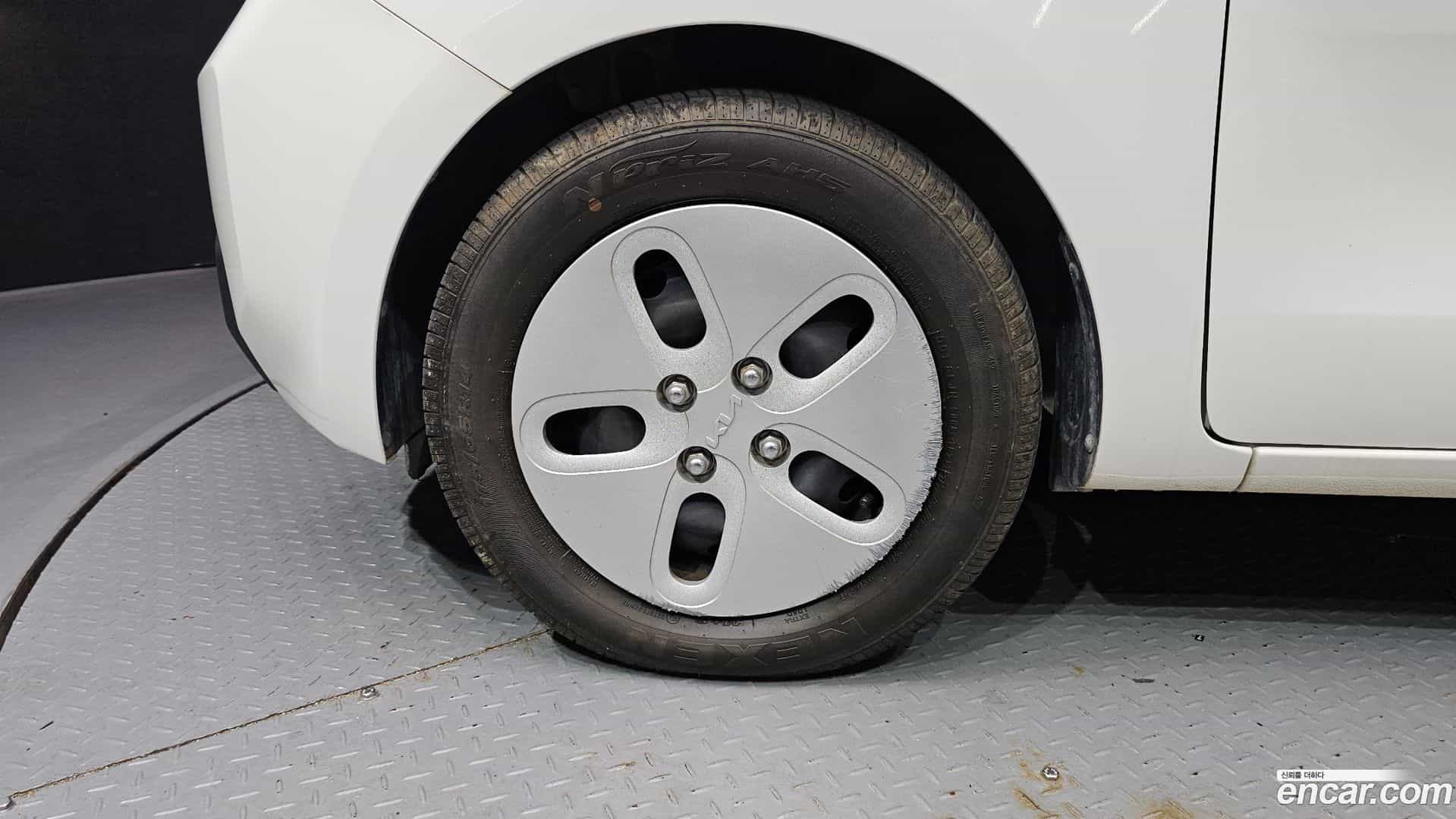 RAY Kia 2023.1-OUTER-005