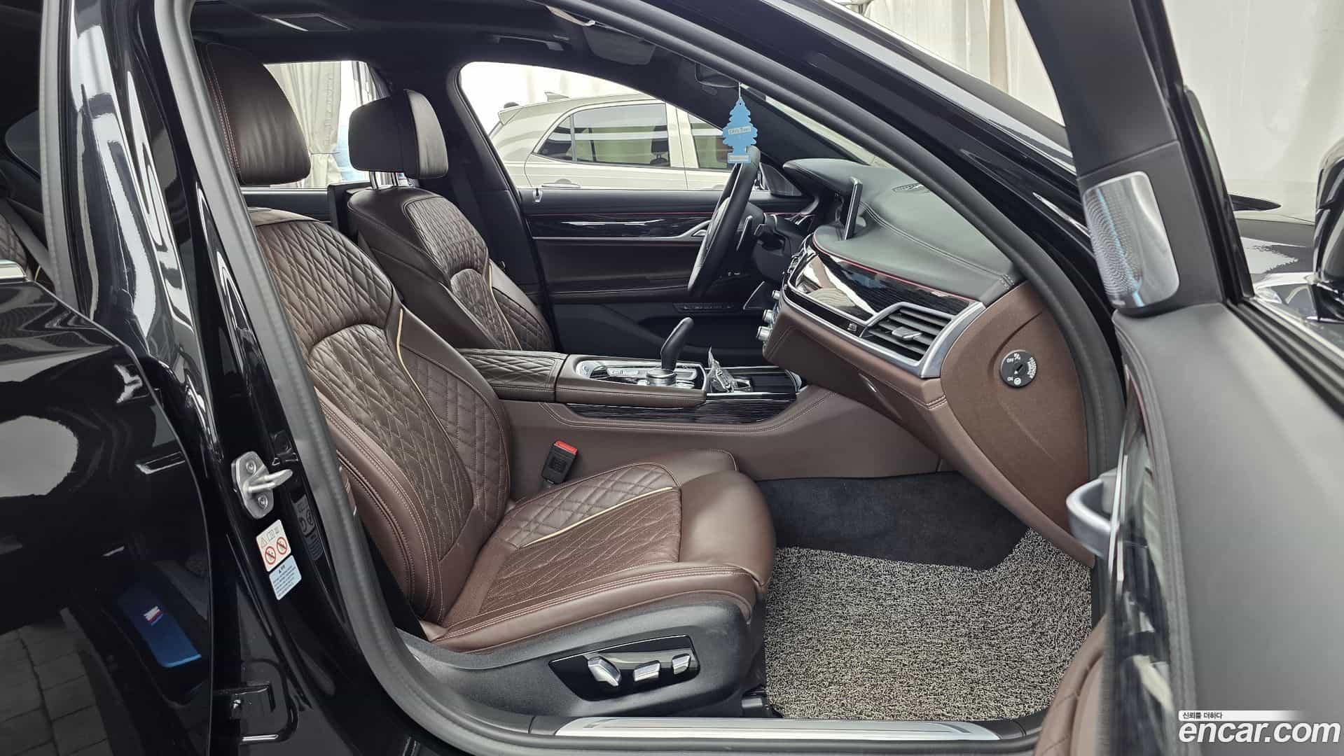 7-Series BMW 2022.3-OPTION-015