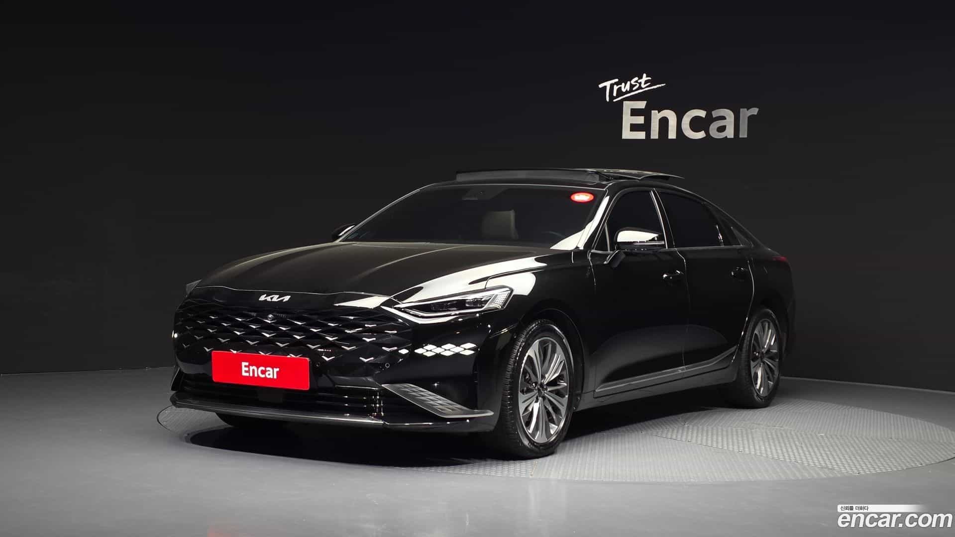 K8 Kia 2023.2-OUTER-001