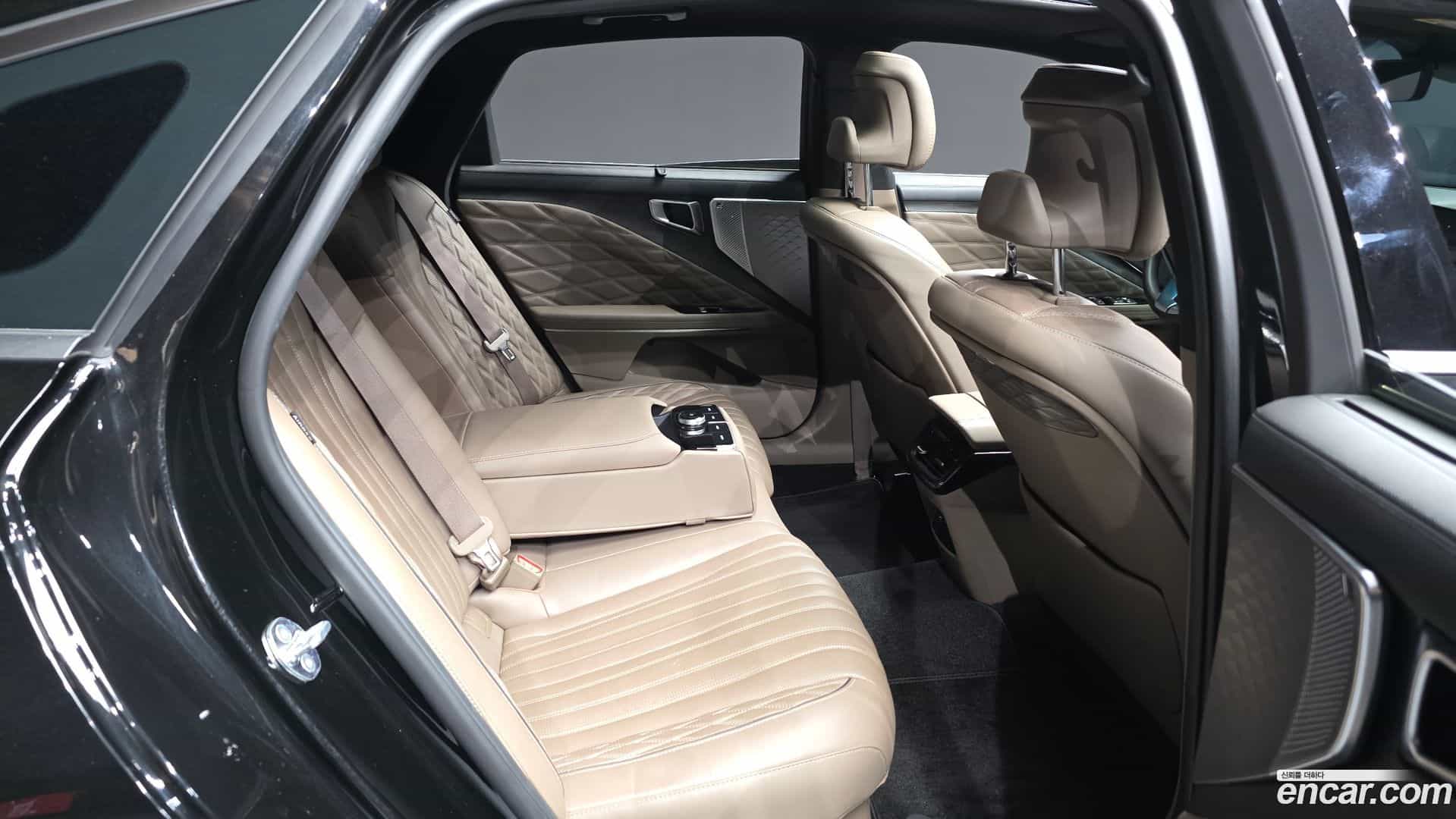 K8 Kia 2023.2-OPTION-016