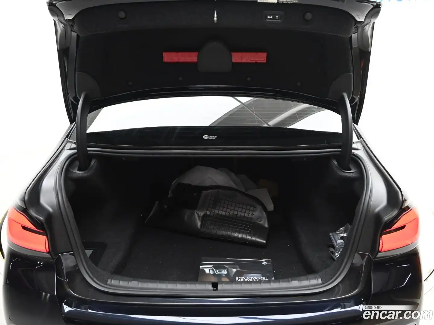 5-Series BMW 2022.10-OPTION-023