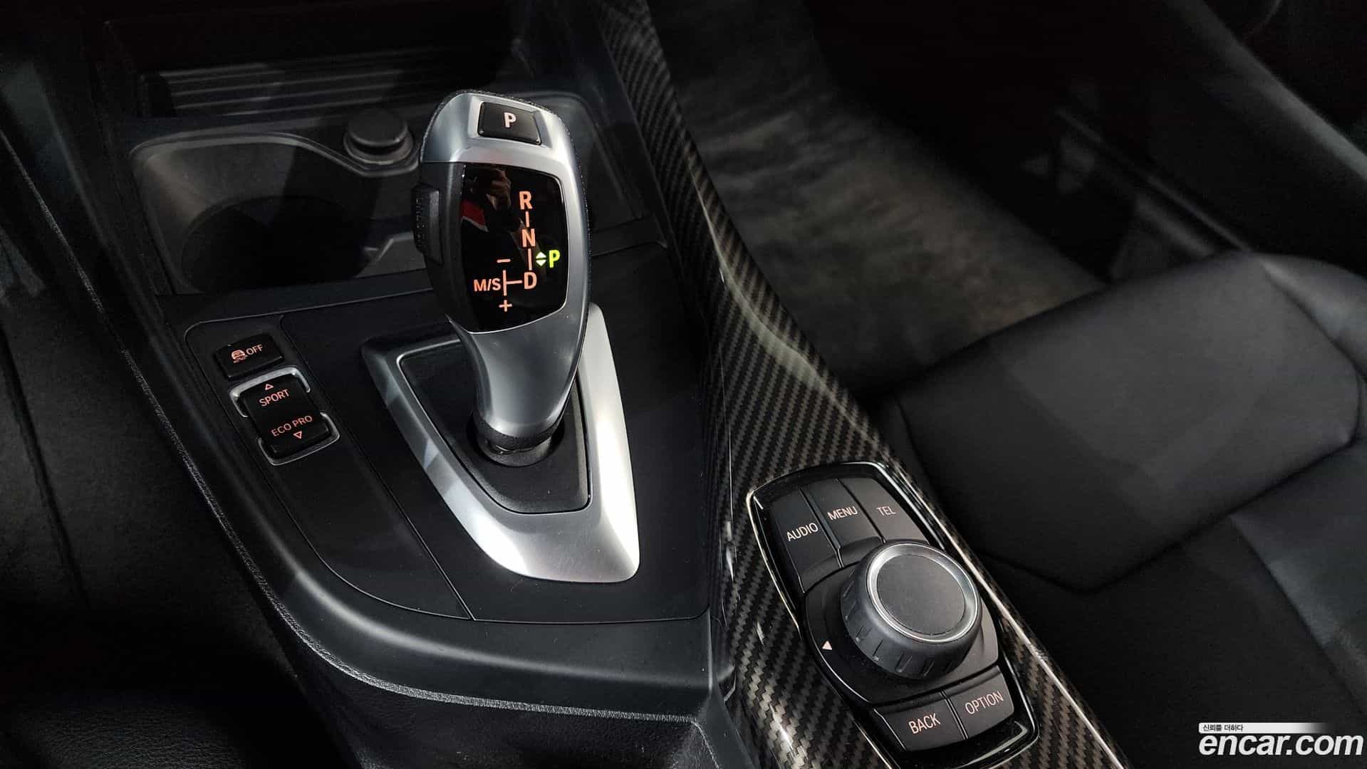 1-Series BMW 2017.4-INNER-009
