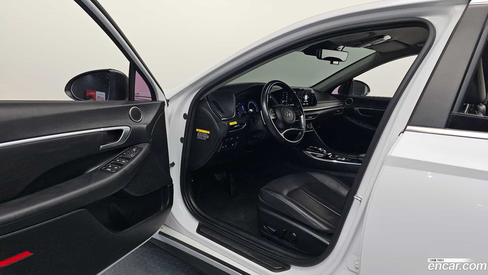 Sonata Hyundai 2019.4-INNER-010