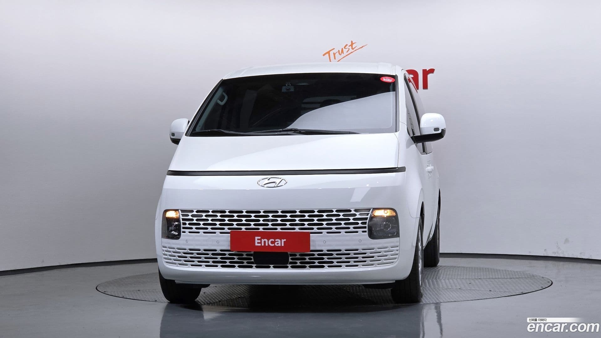 Main__Slider__Photo:Staria Hyundai 2022.2-2
