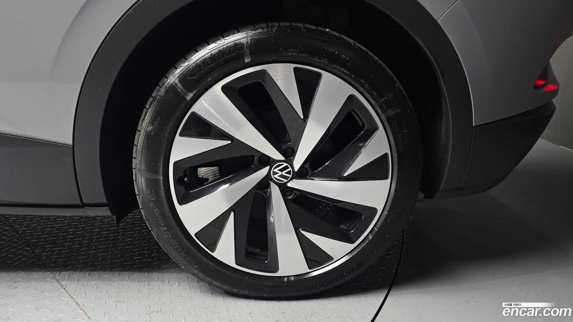 ID.4 Volkswagen 2023.11-OUTER-031