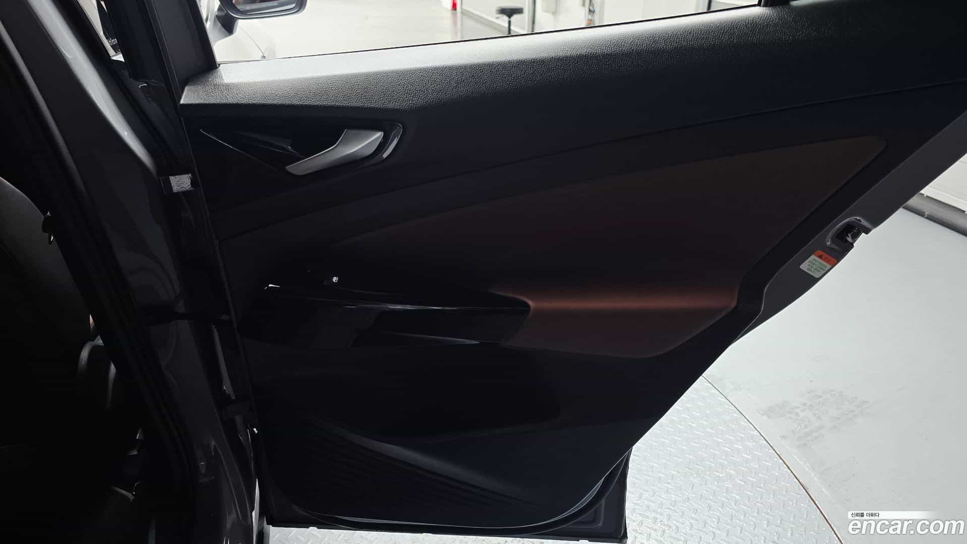 ID.4 Volkswagen 2023.11-OPTION-044