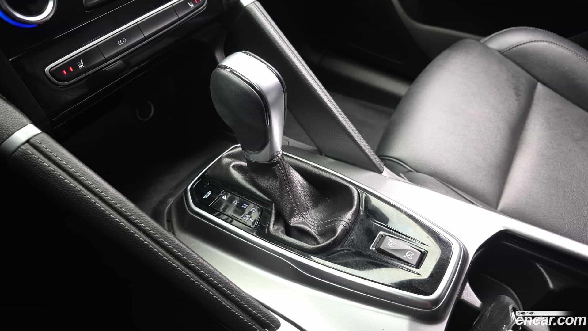 QM6 Renault Korea 2019.2-INNER-009