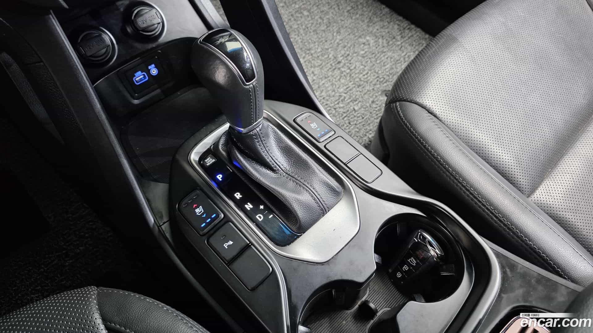 Maxcruz Hyundai 2017.4-INNER-009