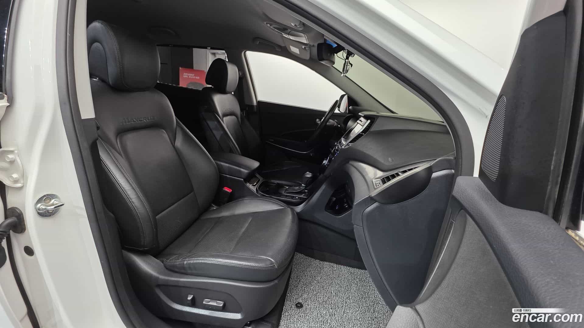 Maxcruz Hyundai 2017.4-INNER-010