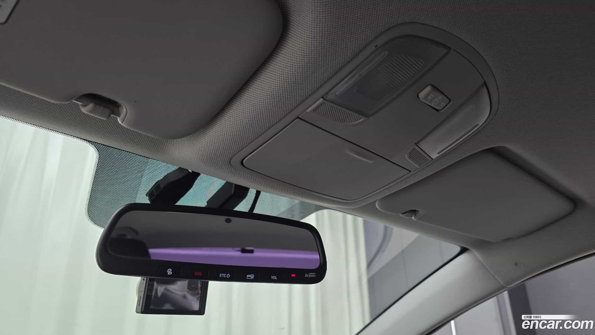 AVANTE Hyundai 2019.0-OPTION-023