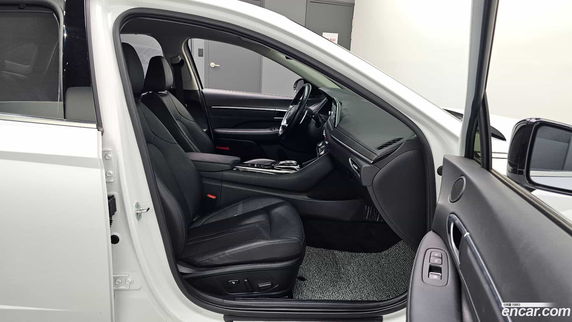 Sonata Hyundai 2022.2-OPTION-016