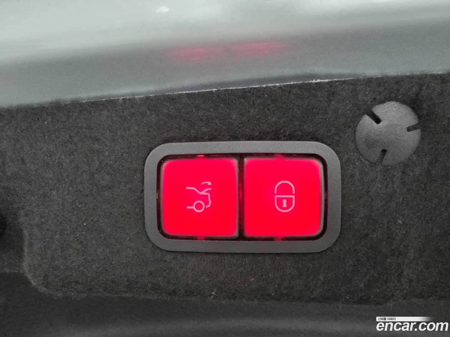 C-Class Mercedes-Benz 2020.11-OPTION-015