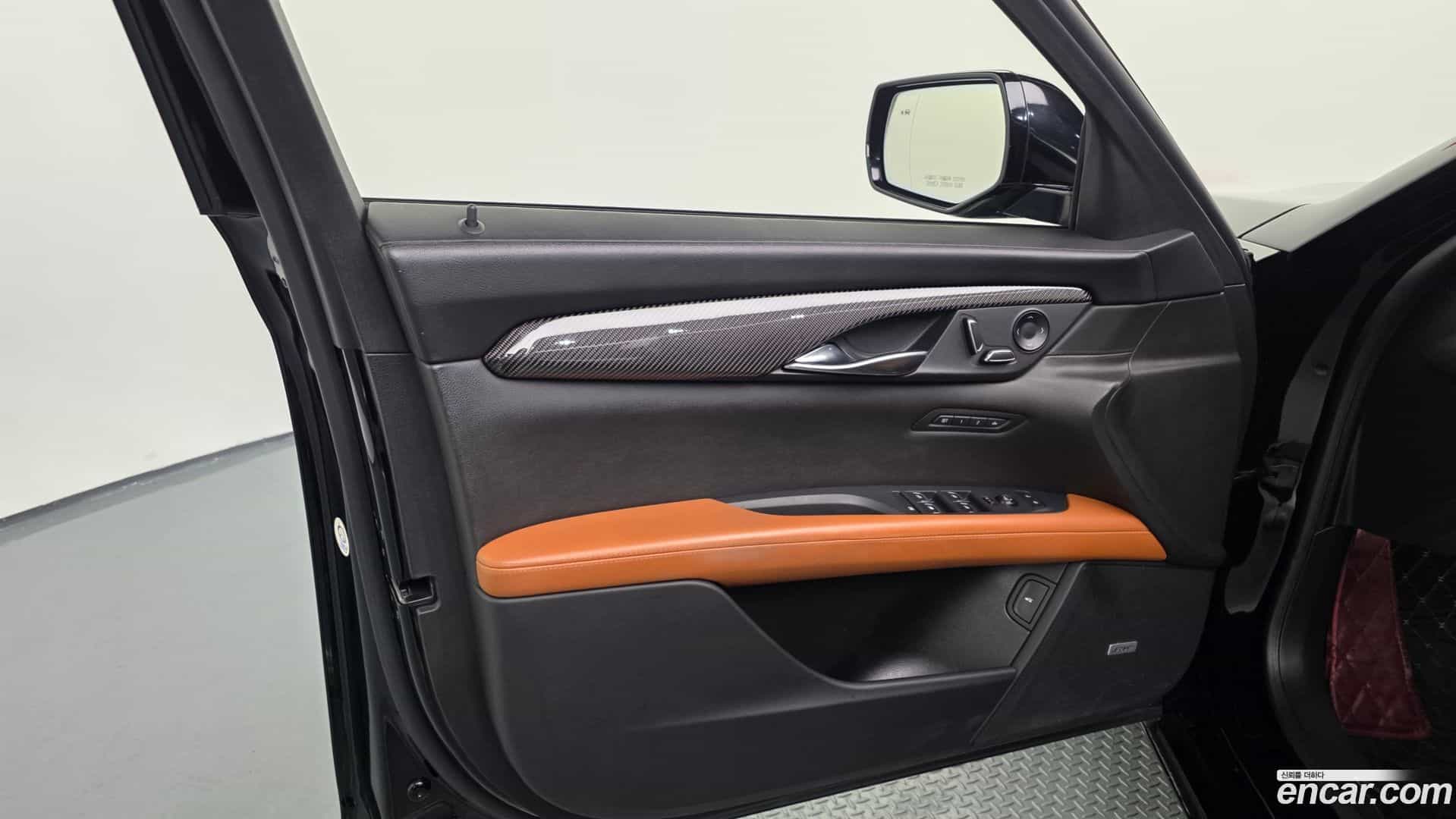 CT6 Cadillac 2018.2-INNER-034