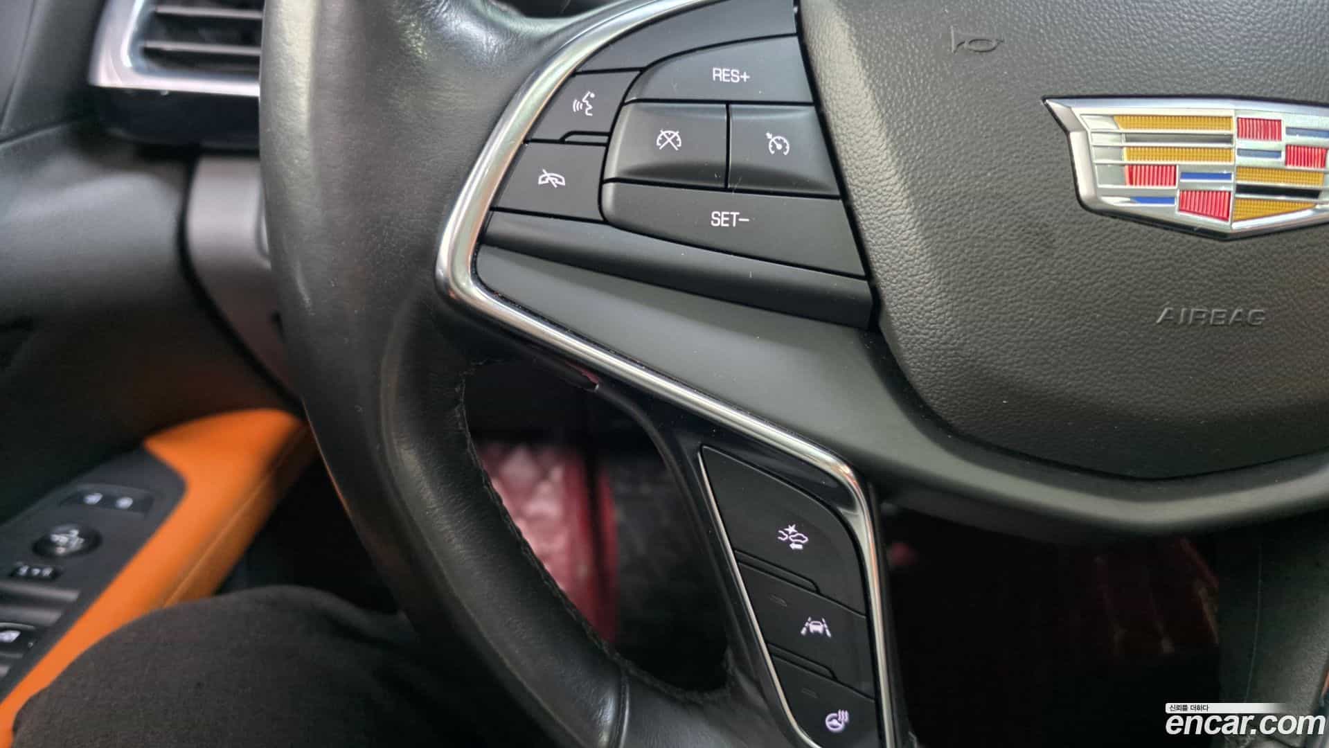 CT6 Cadillac 2018.2-OPTION-043