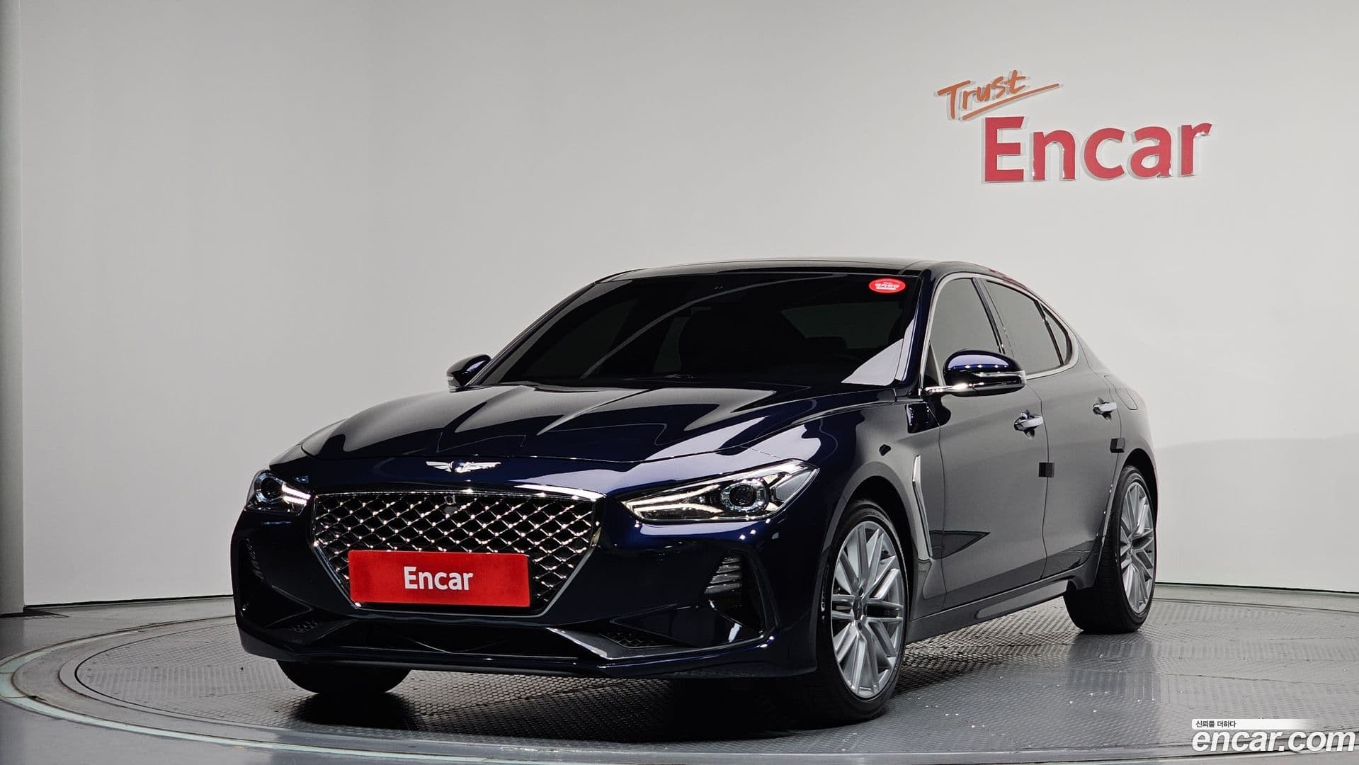 Main__Slider__Photo:G70 Genesis 2019.1-0