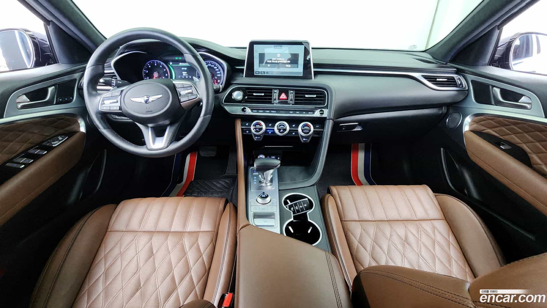 G70 Genesis 2019.1-INNER-007