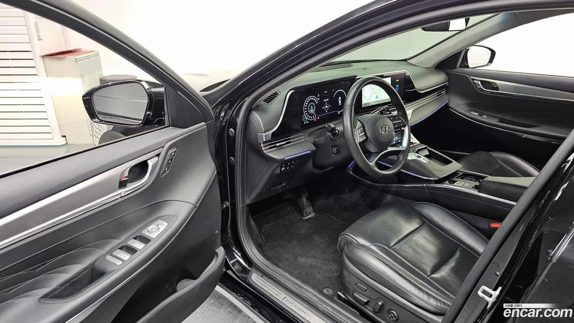 Grandeur Hyundai 2021.3-INNER-010