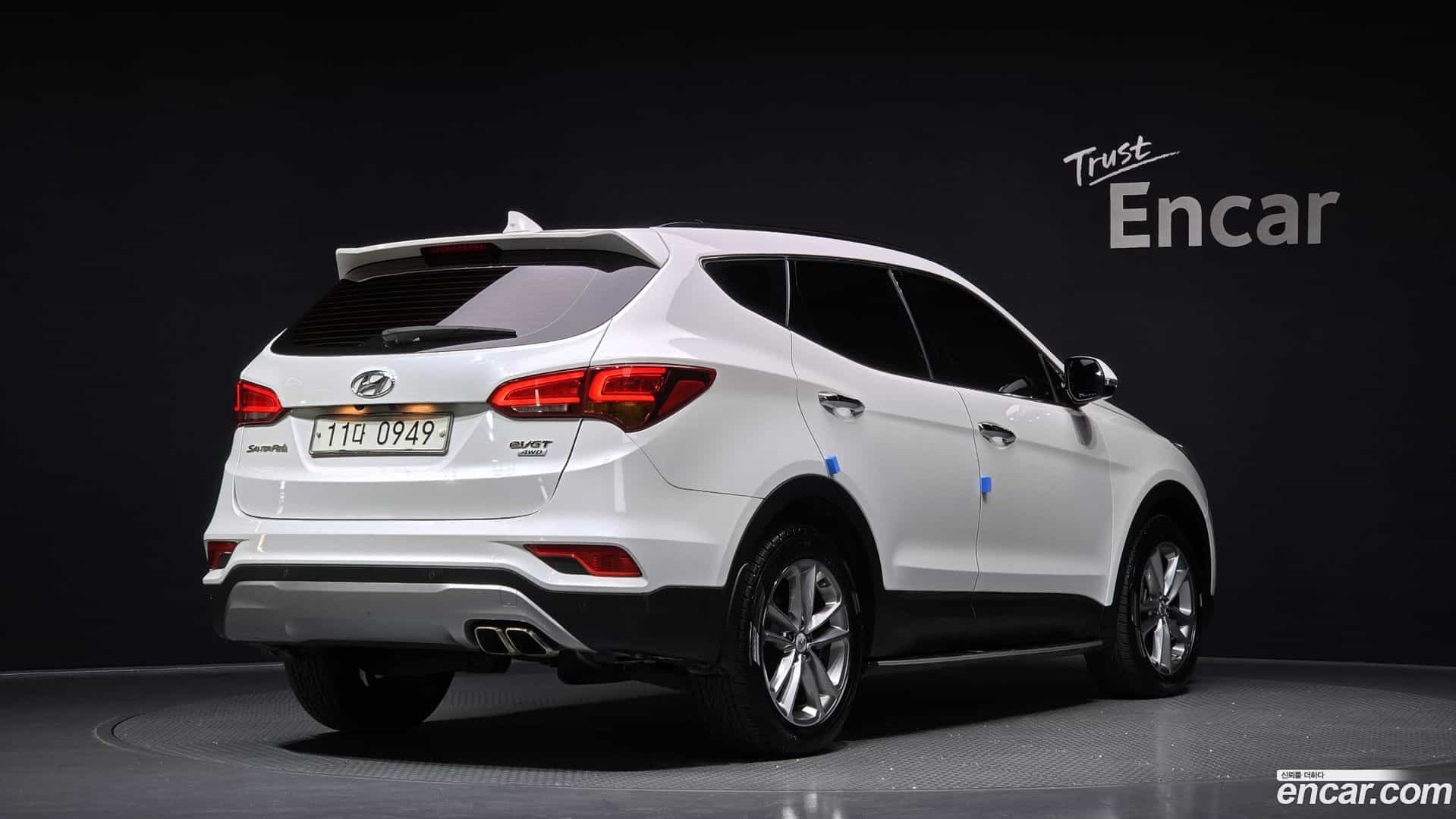 Santafe Hyundai 2015.8-OUTER-002