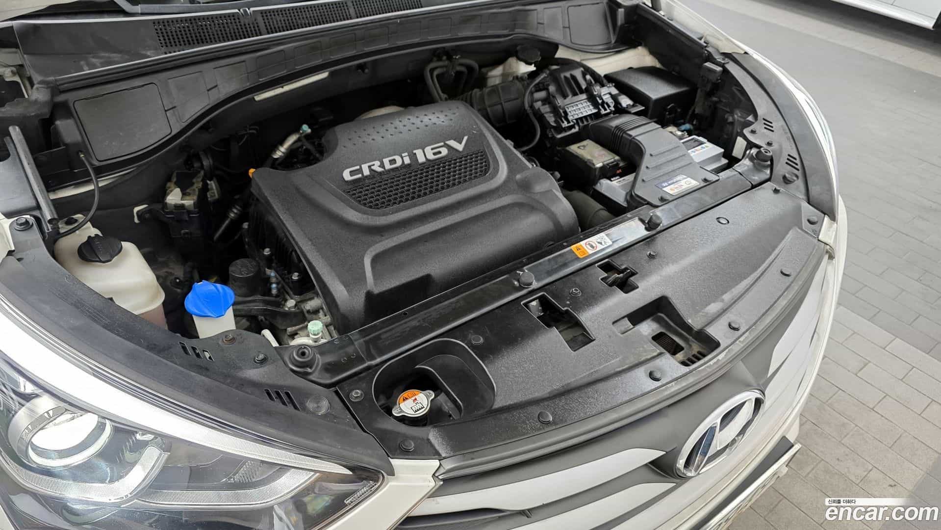 Santafe Hyundai 2015.8-OUTER-006