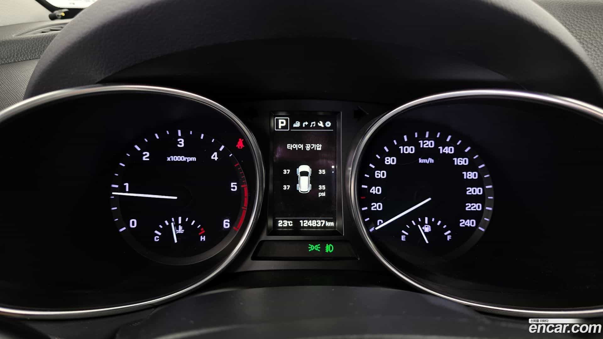 Santafe Hyundai 2015.8-INNER-008
