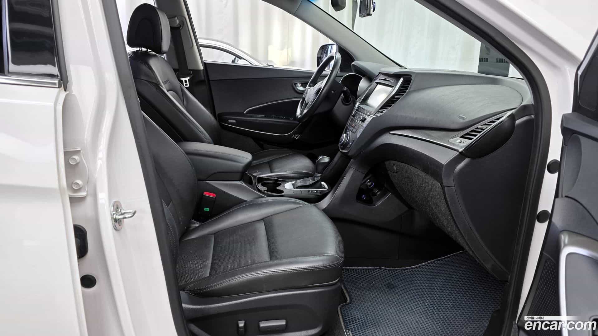 Santafe Hyundai 2015.8-OPTION-015