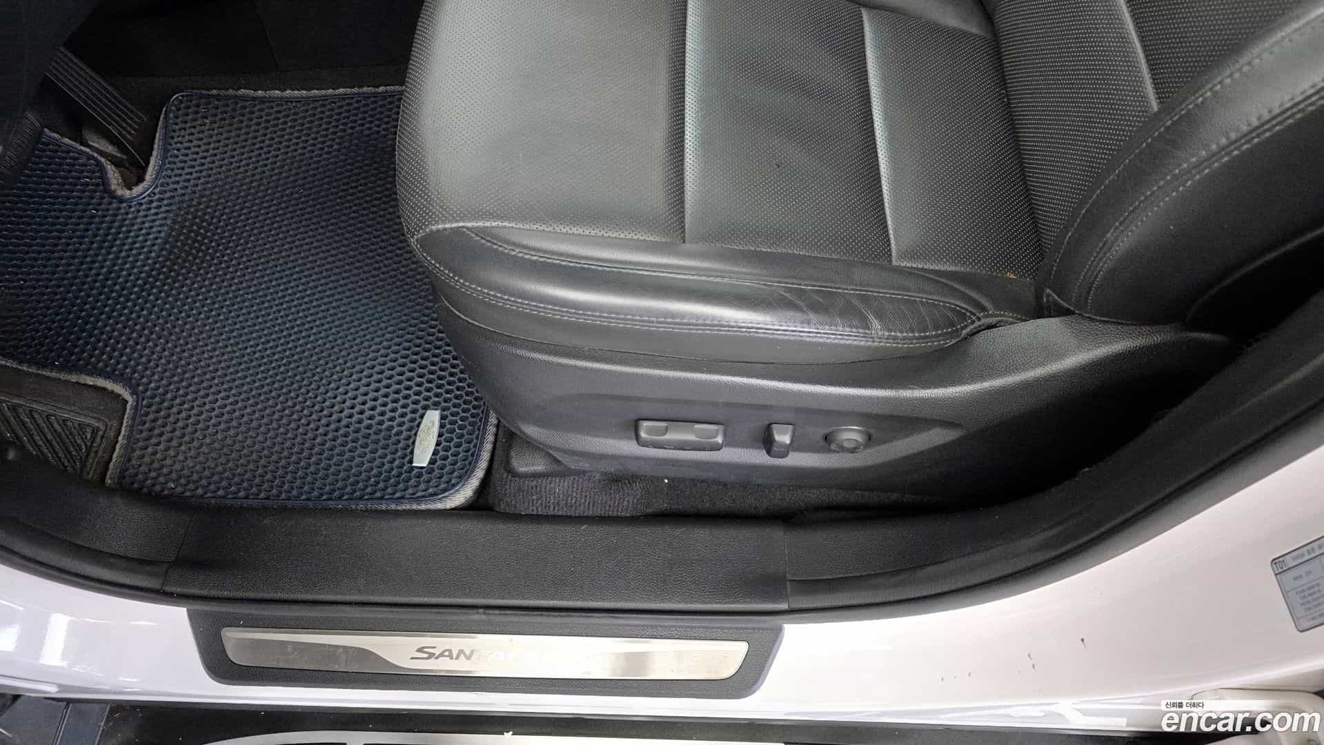 Santafe Hyundai 2015.8-INNER-036