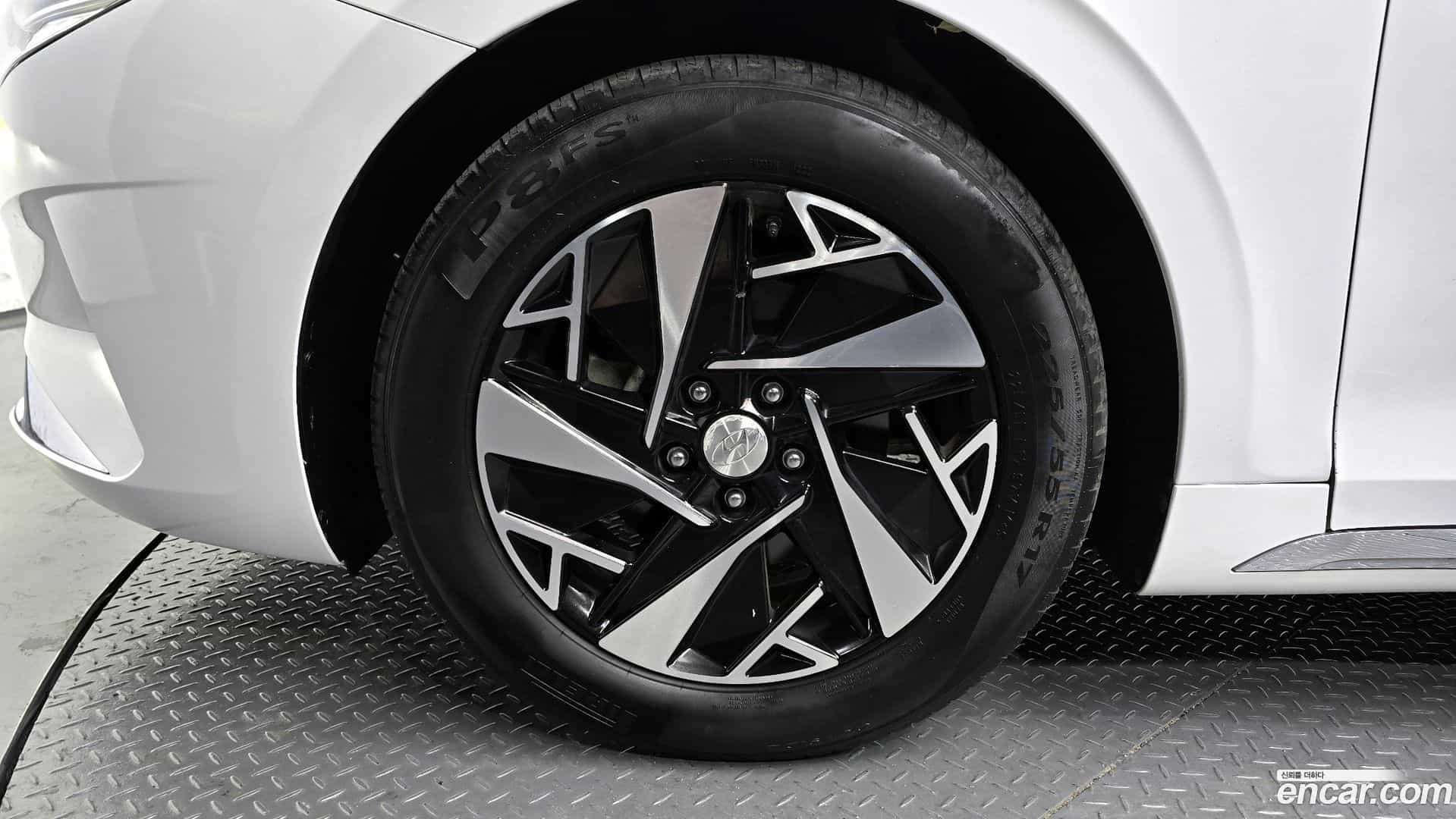 Grandeur Hyundai 2020.3-OUTER-005
