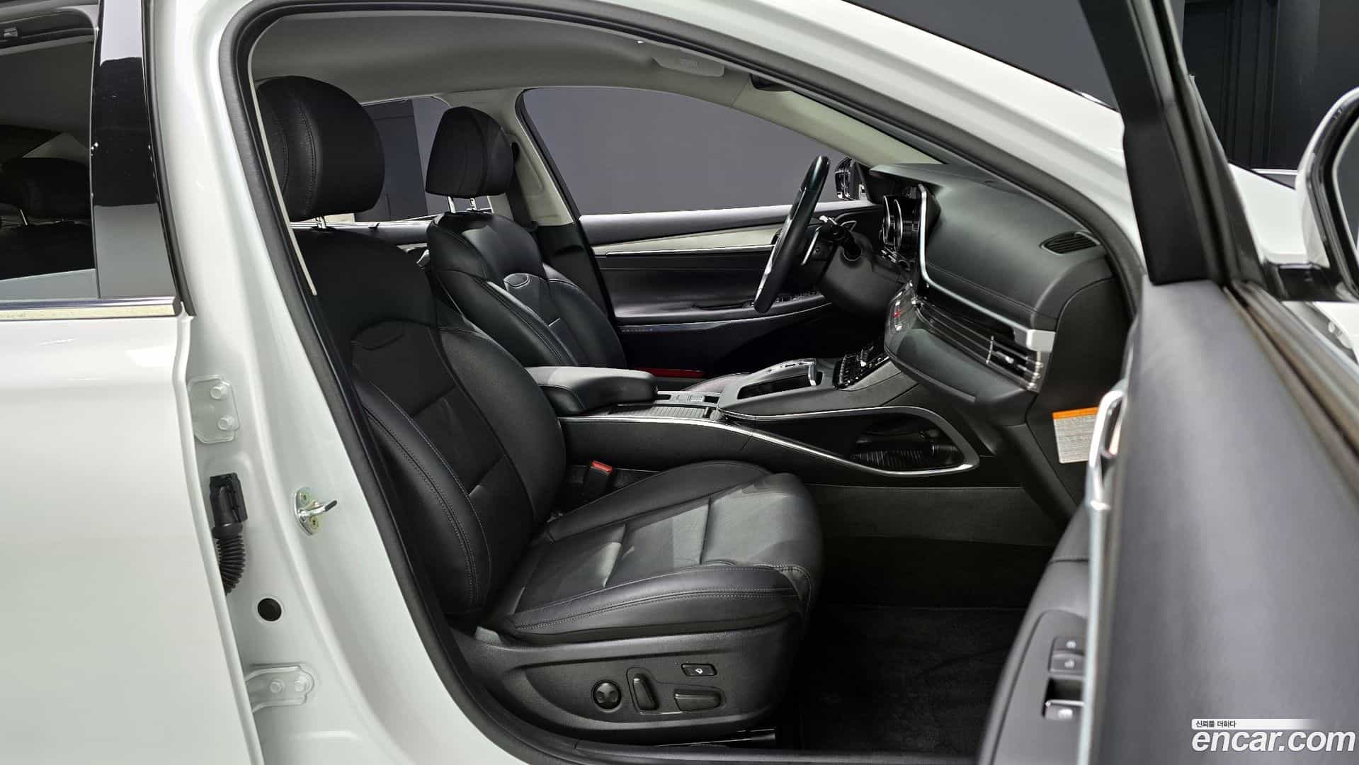 Grandeur Hyundai 2020.3-OPTION-015