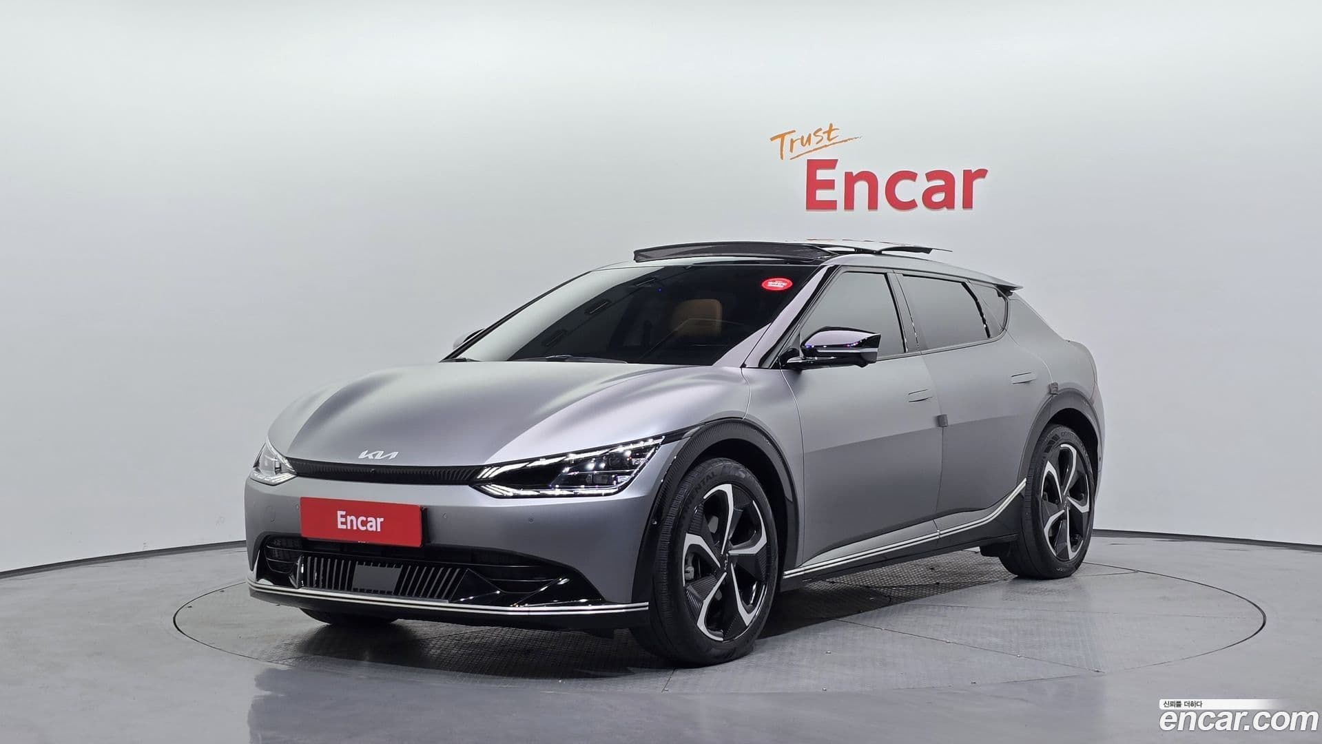 Main__Slider__Photo:EV6 Kia 2022.4-0