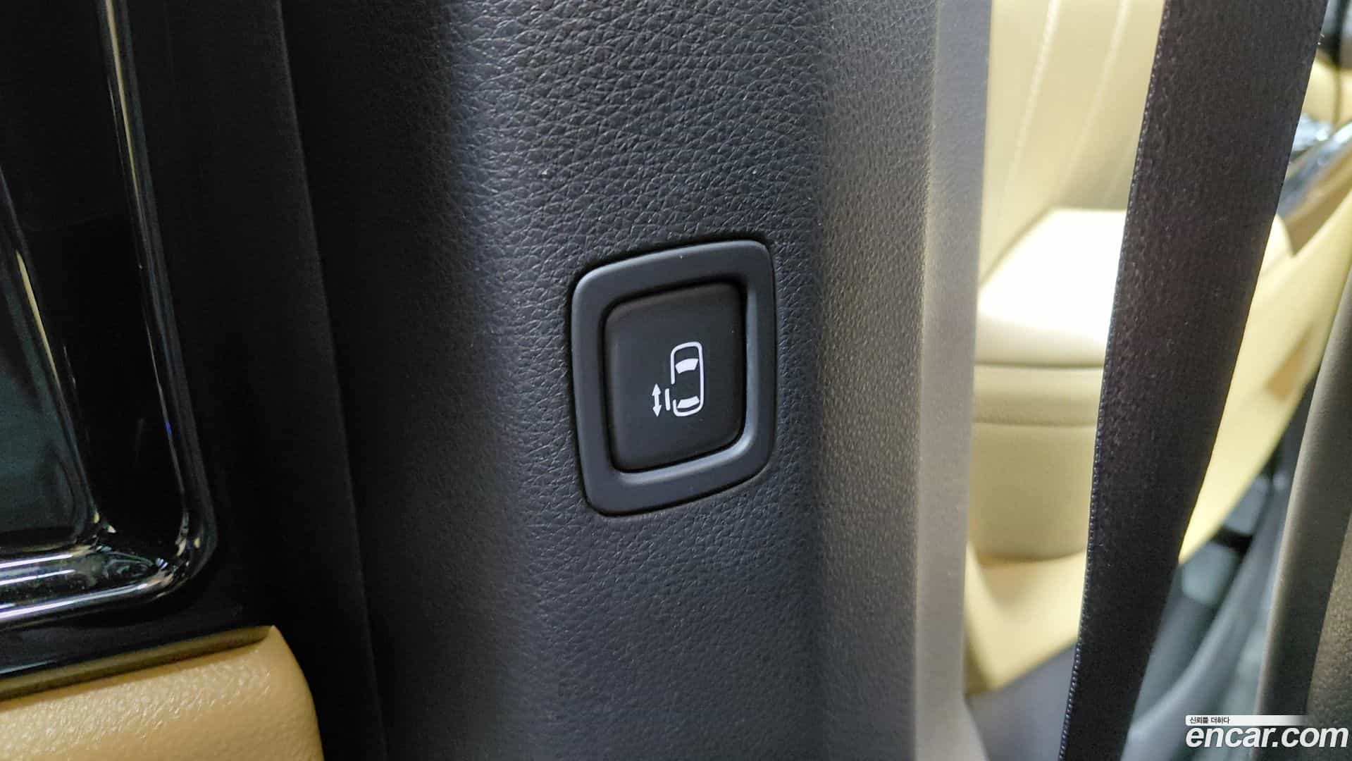 Canival Kia 2022.4-OPTION-024