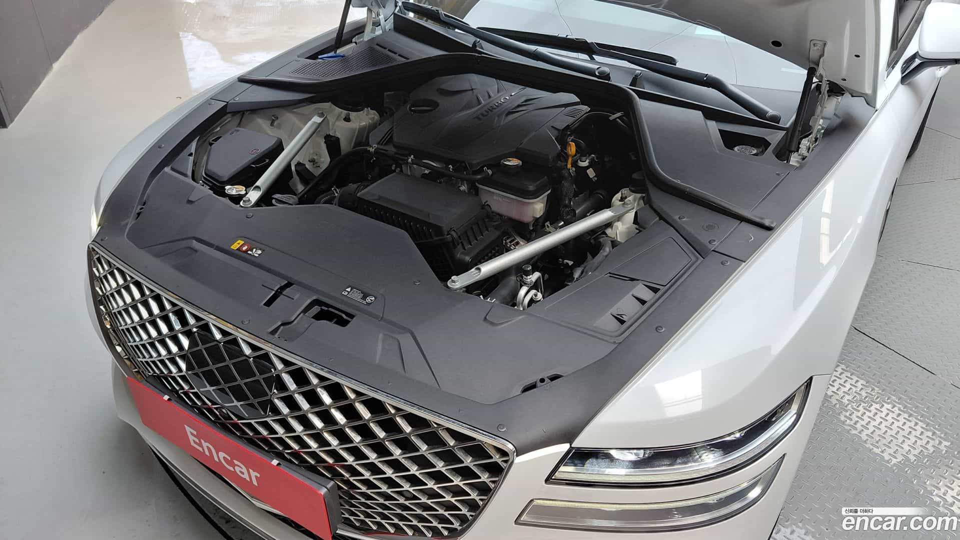 G80 Genesis 2022.8-OUTER-006