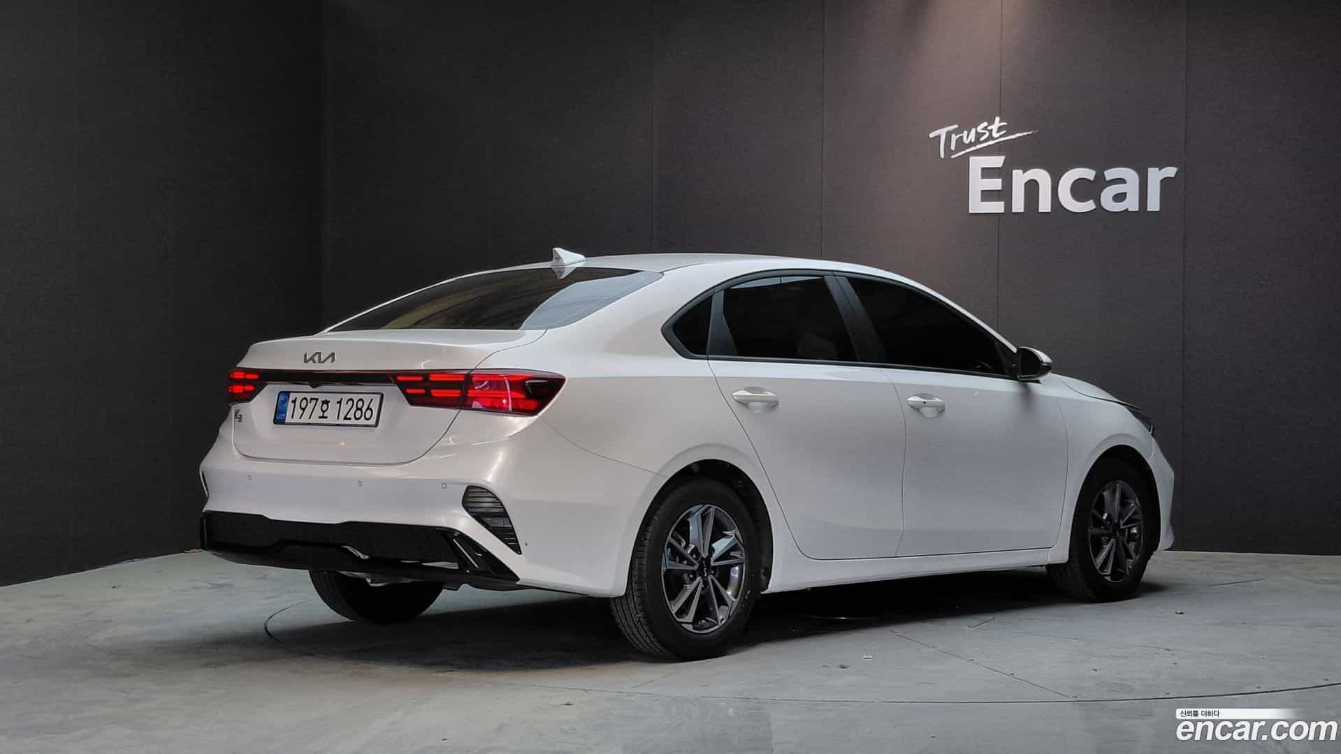K3 Kia 2022.3-OUTER-002