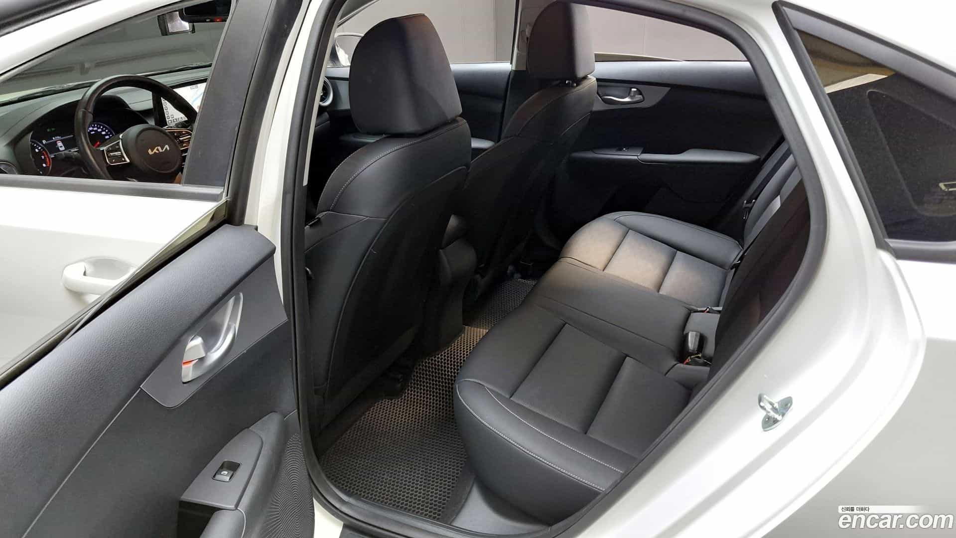 K3 Kia 2022.3-OPTION-015