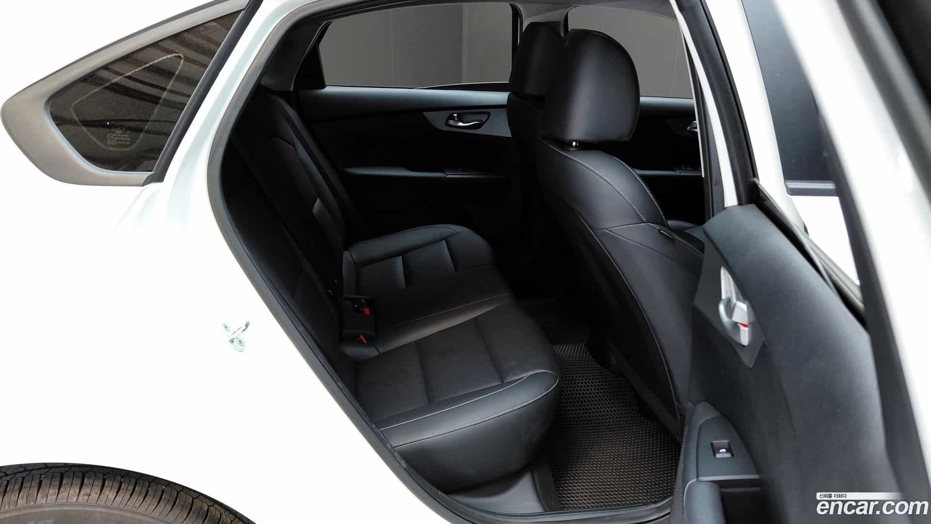 K3 Kia 2022.3-OPTION-016