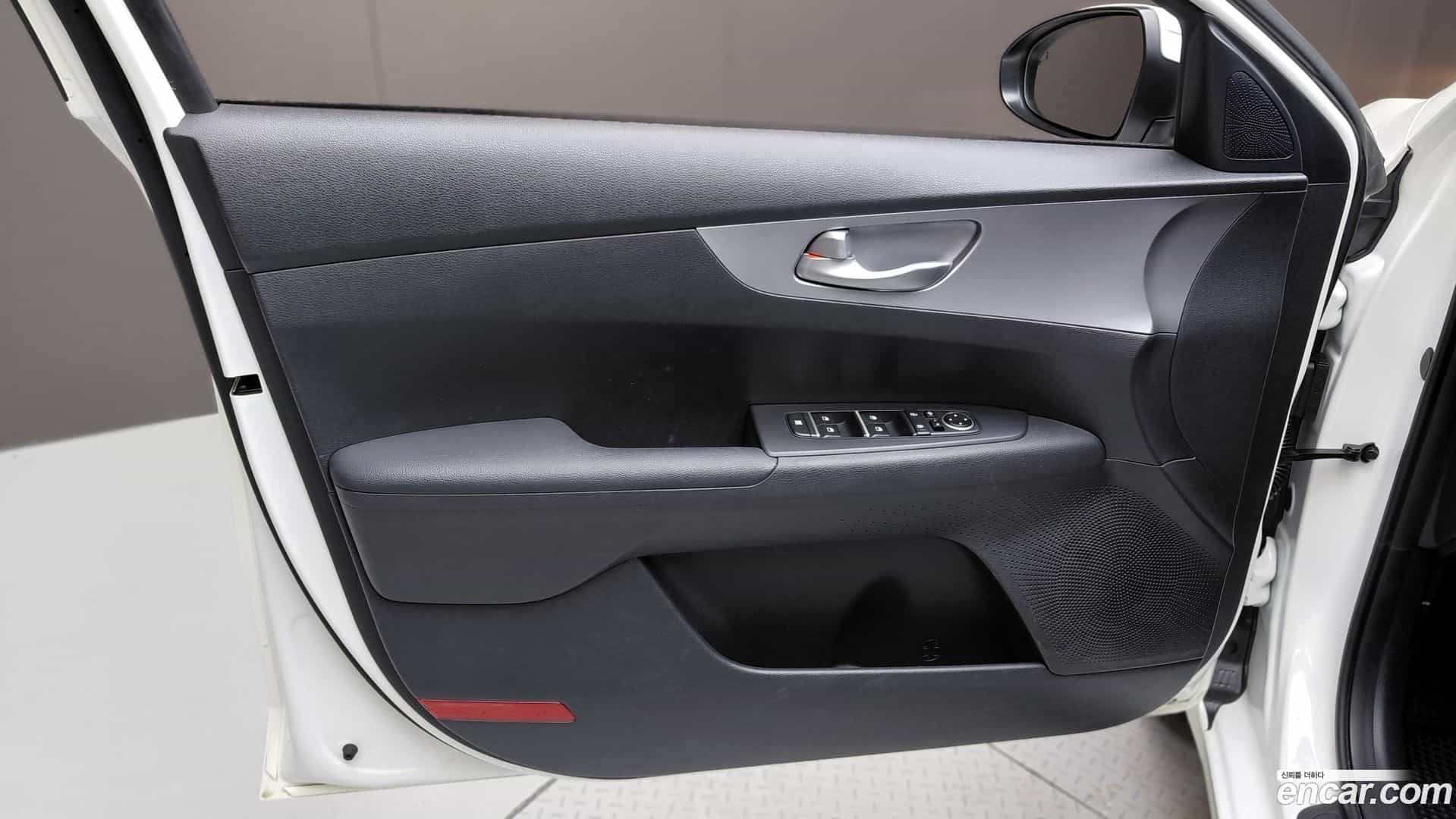 K3 Kia 2022.3-INNER-034