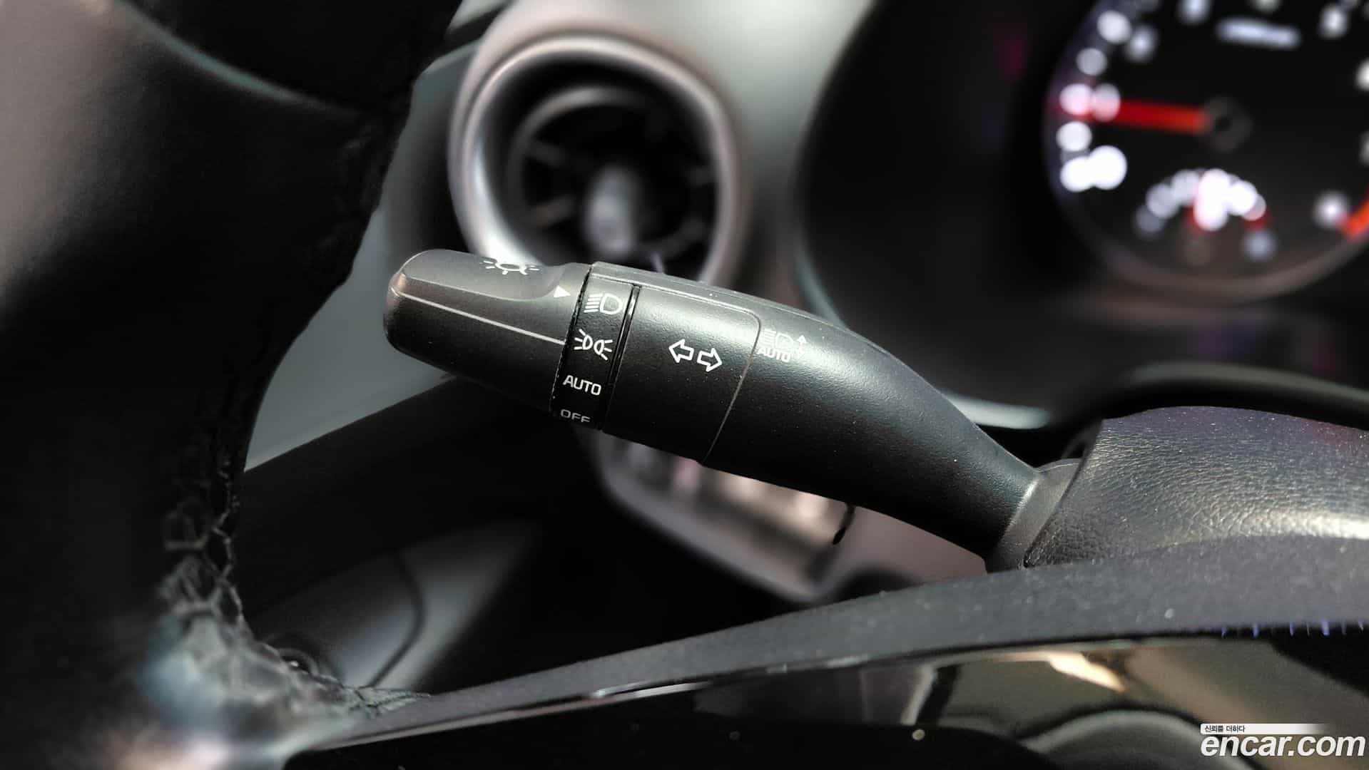 K3 Kia 2022.3-OPTION-040