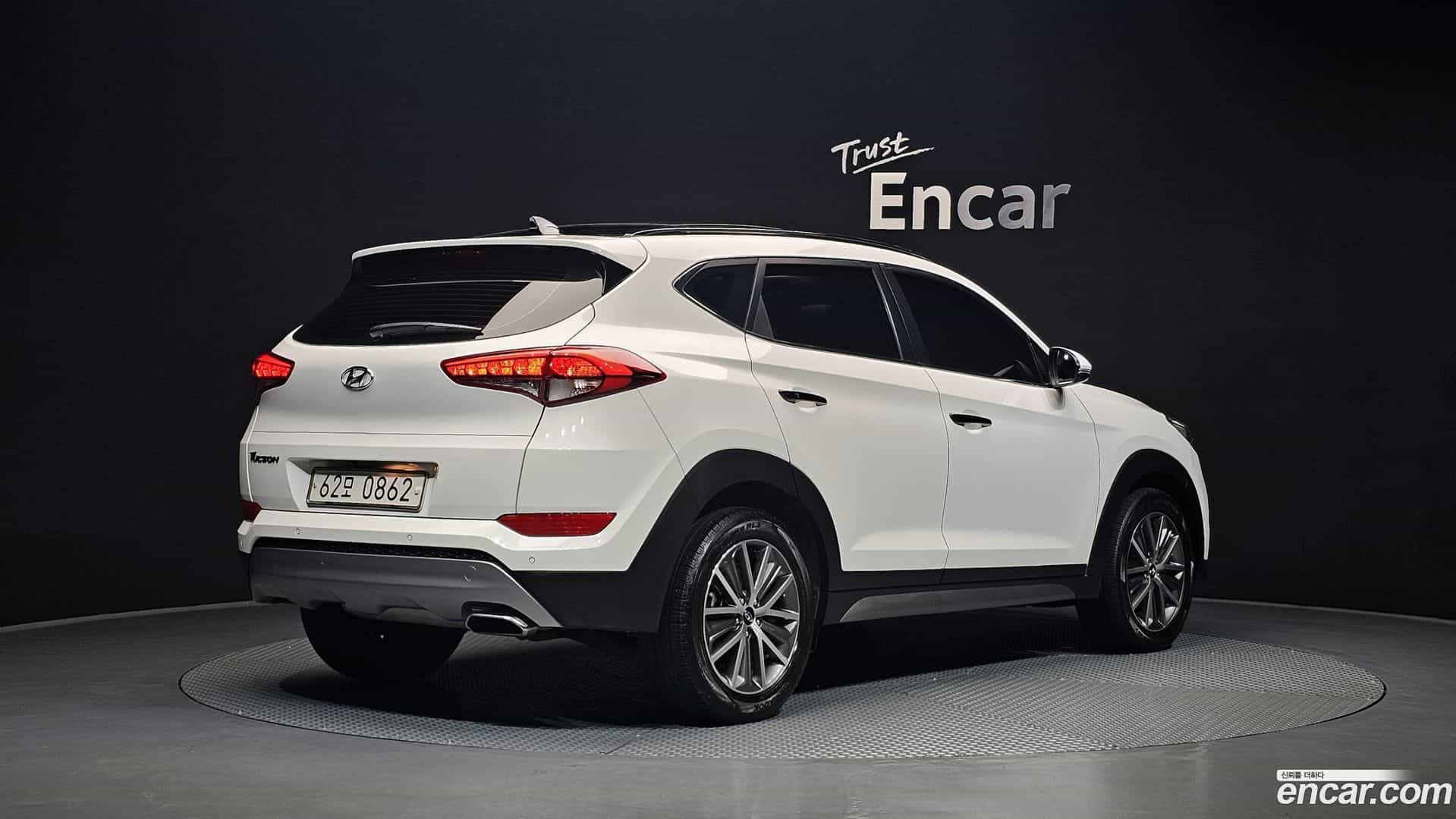 Tucson Hyundai 2016.3-OUTER-002